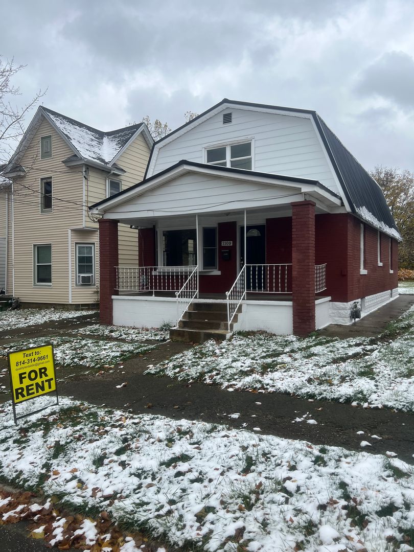 Large 3 Bed 2 Bath House 