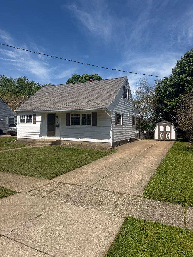 Erie House: 1434 W 39TH
