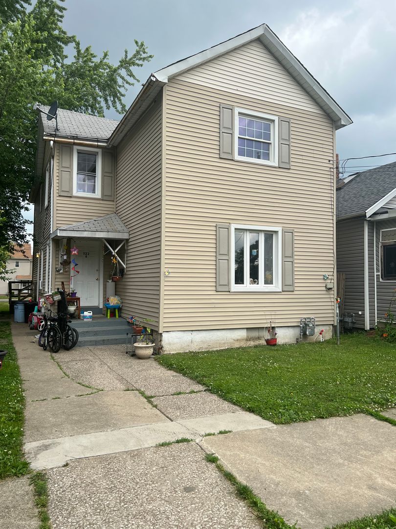 Erie Apartment: 1122 E 11TH