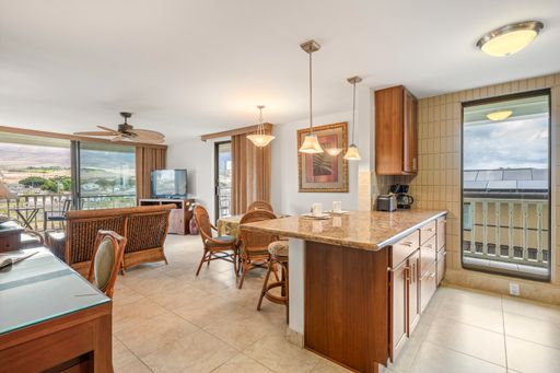 Lahaina Shores Fully Furnished One Bedroom