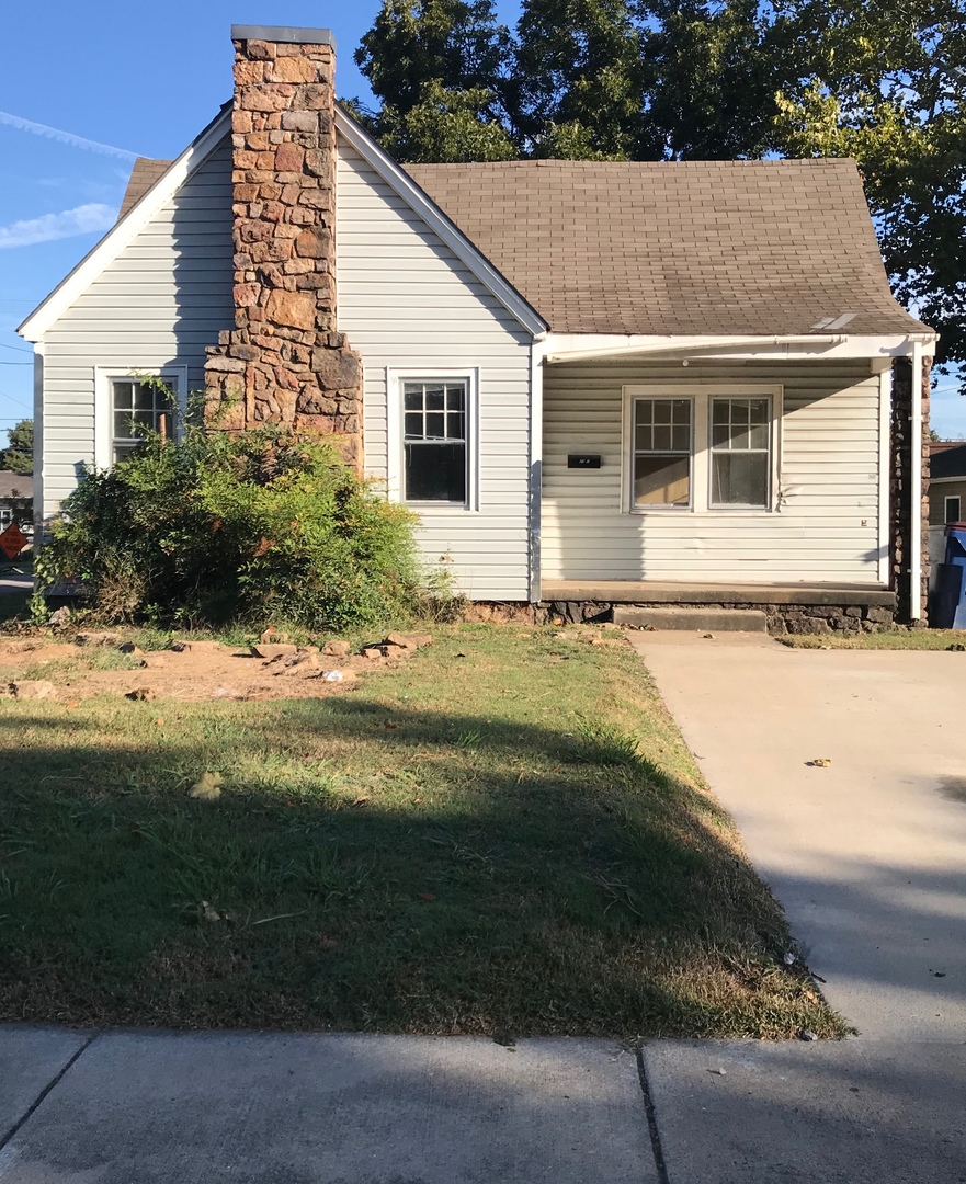 Fort Smith House: 2901 Tilles