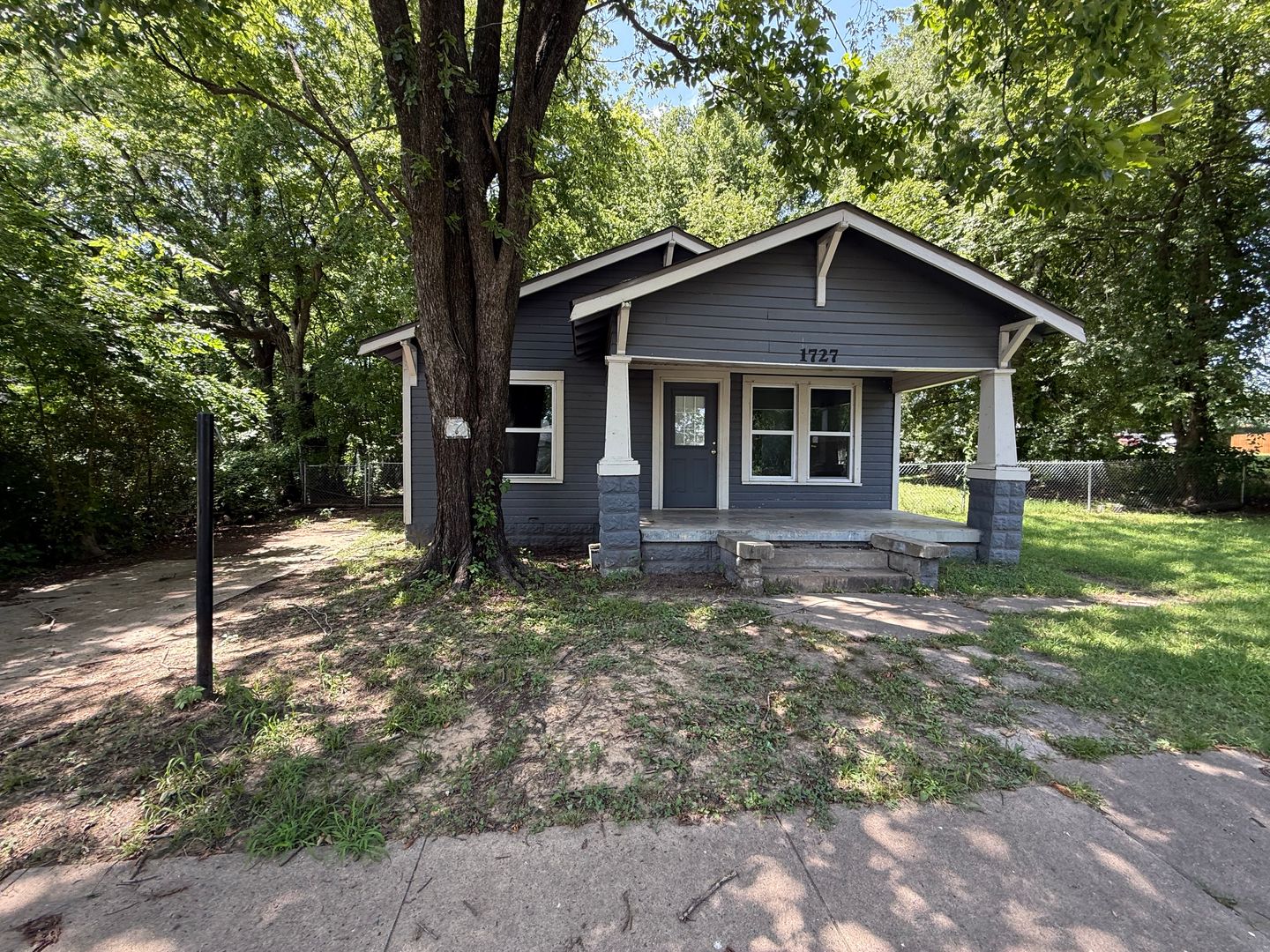 FORT SMITH House: 1727 N. 9TH ST