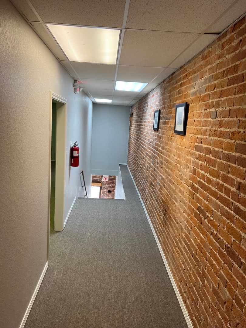 615A Main St.Entire Office, Van Buren, AR 72956