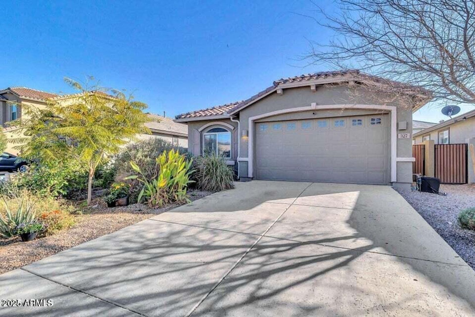 San Tan Valley House: 327 West Tamarack Drive