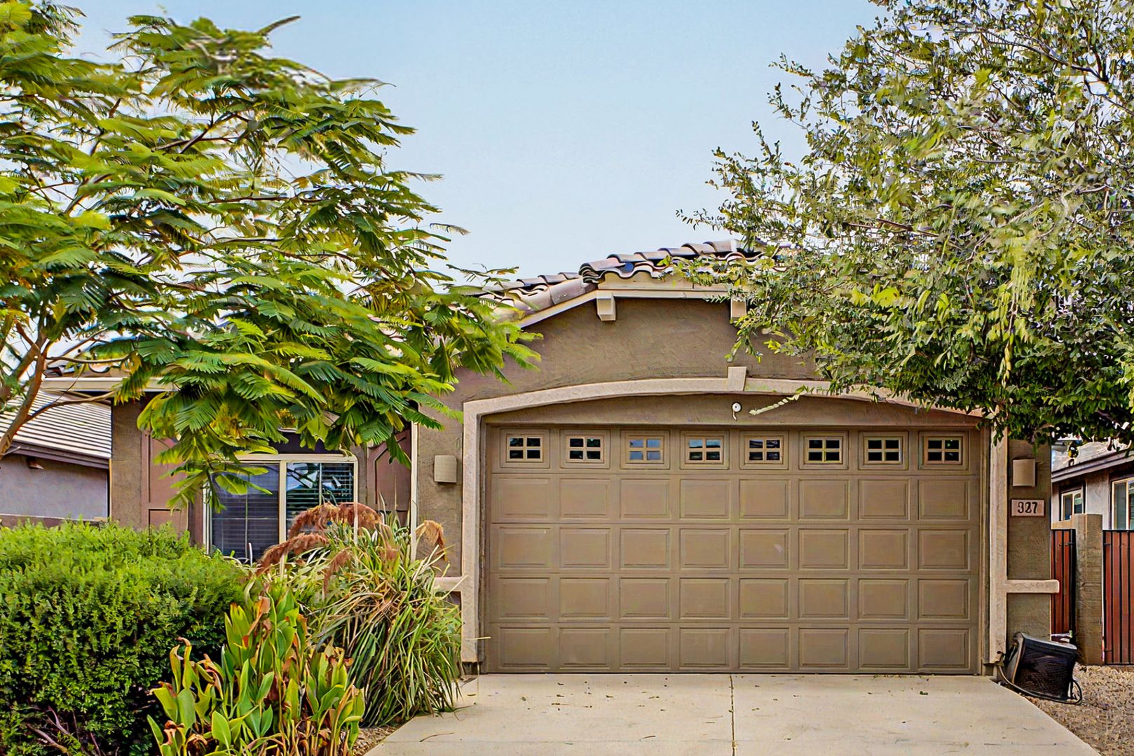 San Tan Valley House: 327 West Tamarack Drive