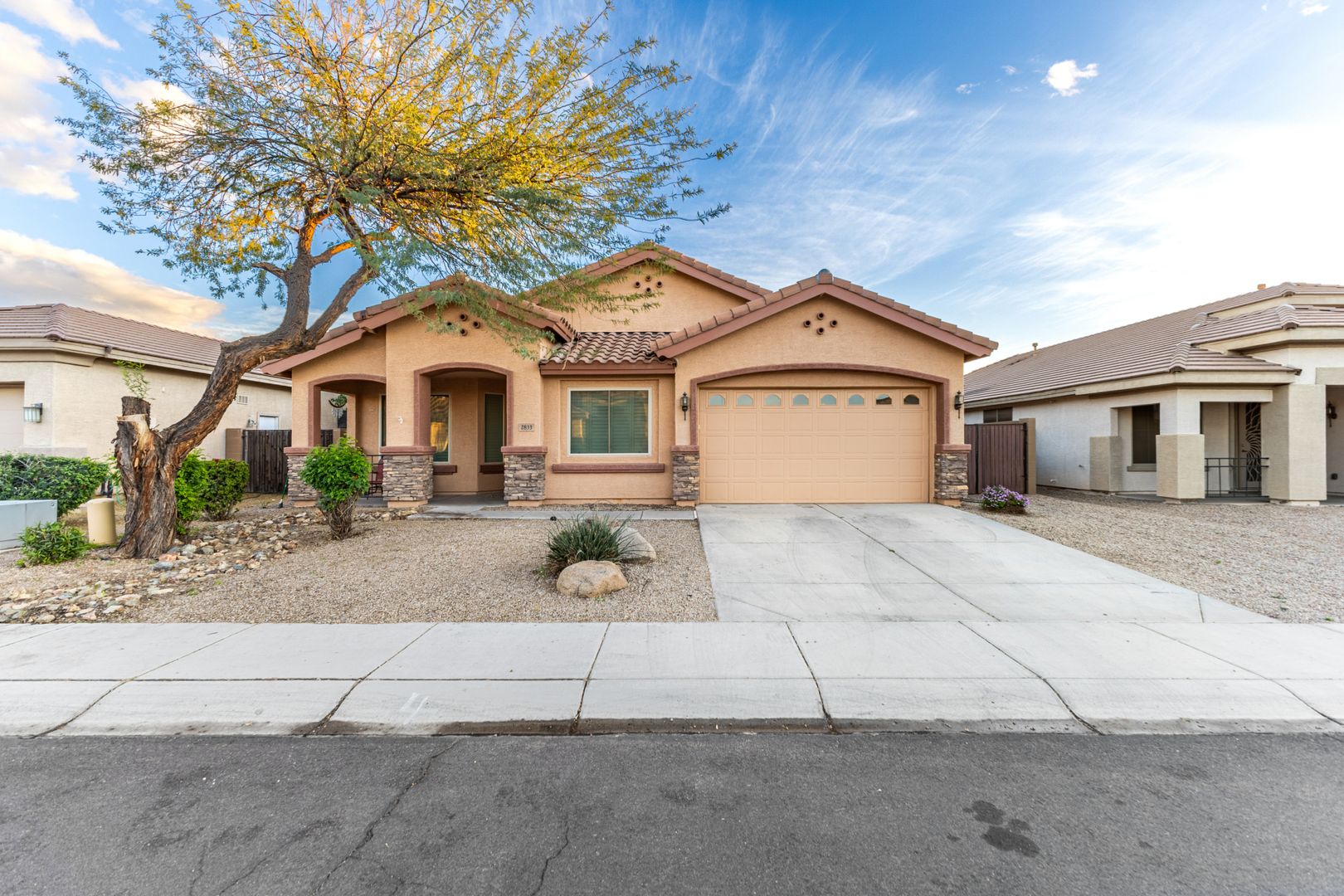Chandler House: 2833 E COBALT ST