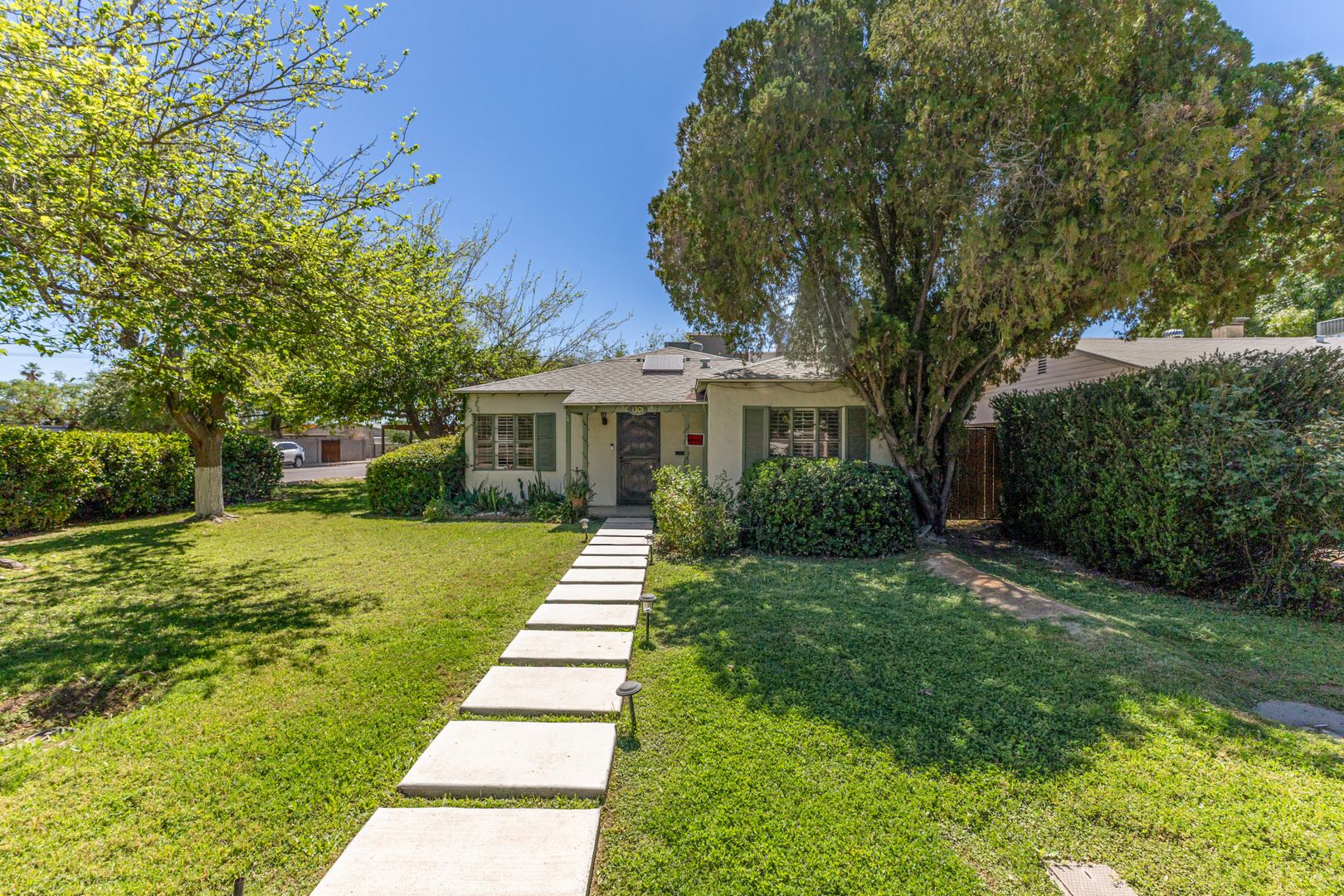 Phoenix House: 1301 W MACKENZIE DR