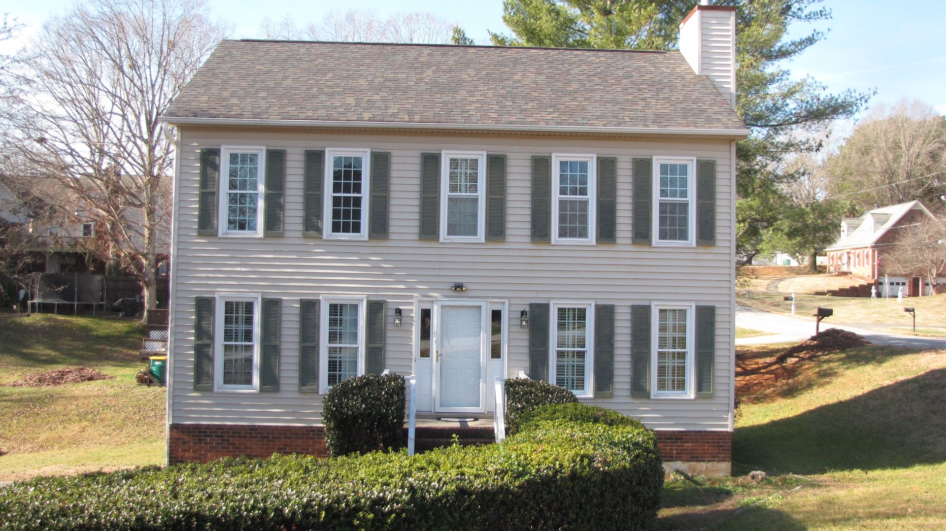 Clemmons House: 2500 Newington Ct