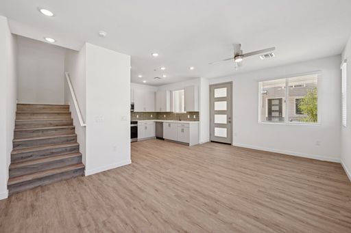 Agave Luxury Townhomes - Brand New Build Now Leasing! – photo 1