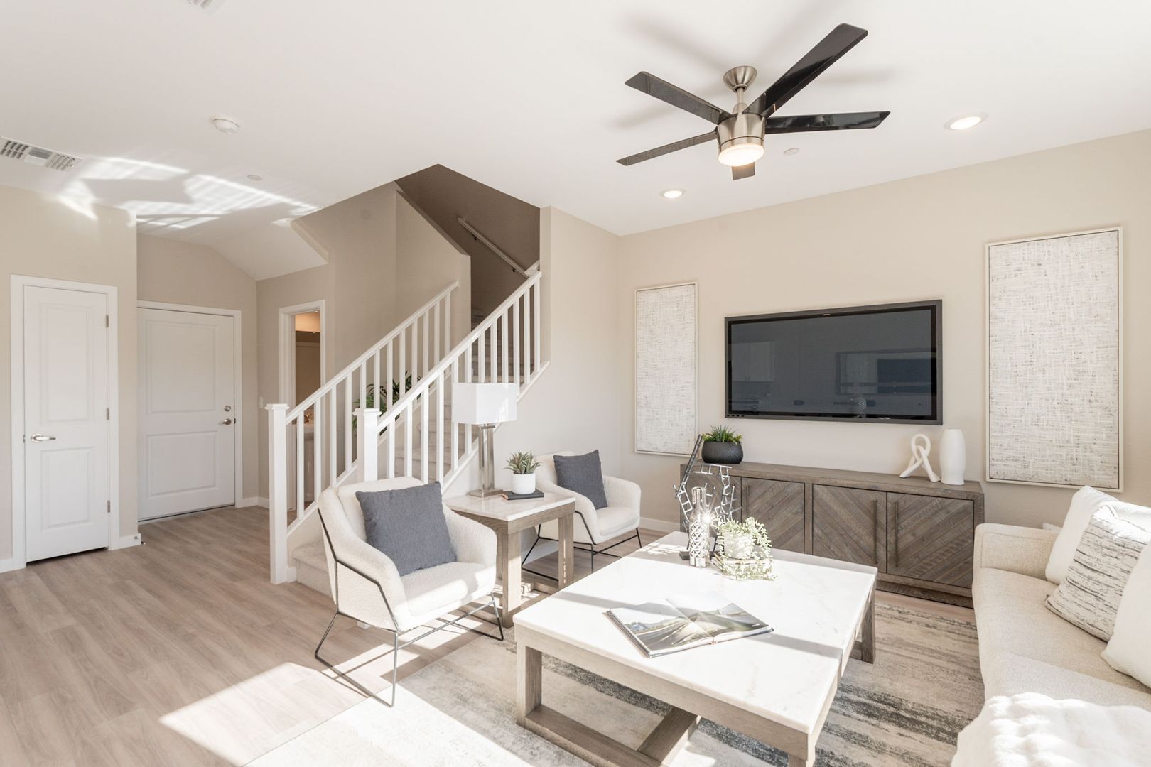 Surprise Apartment: 16601 N. Parkview Place