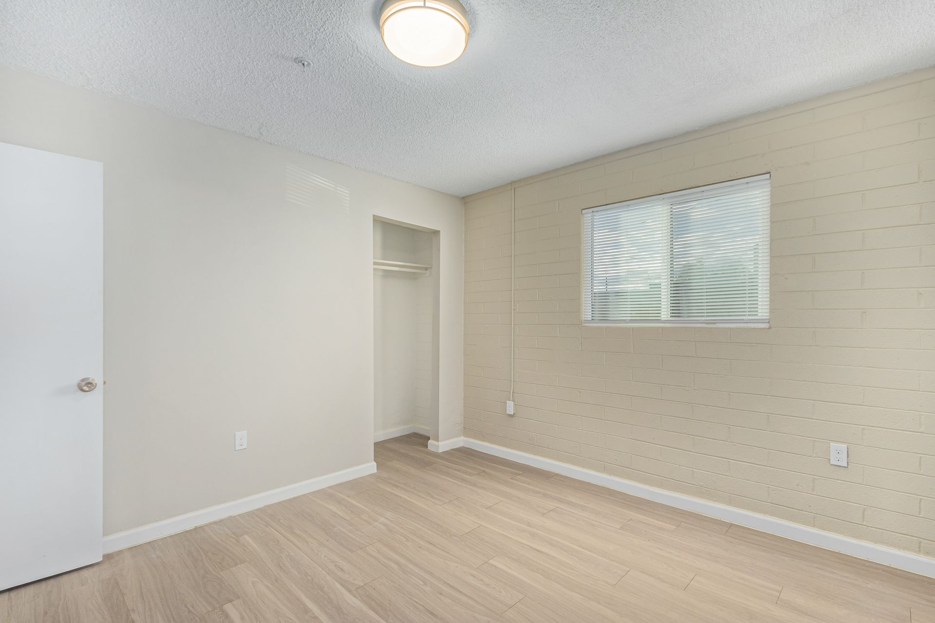 Phoenix Apartment: 1802 N 26th Place