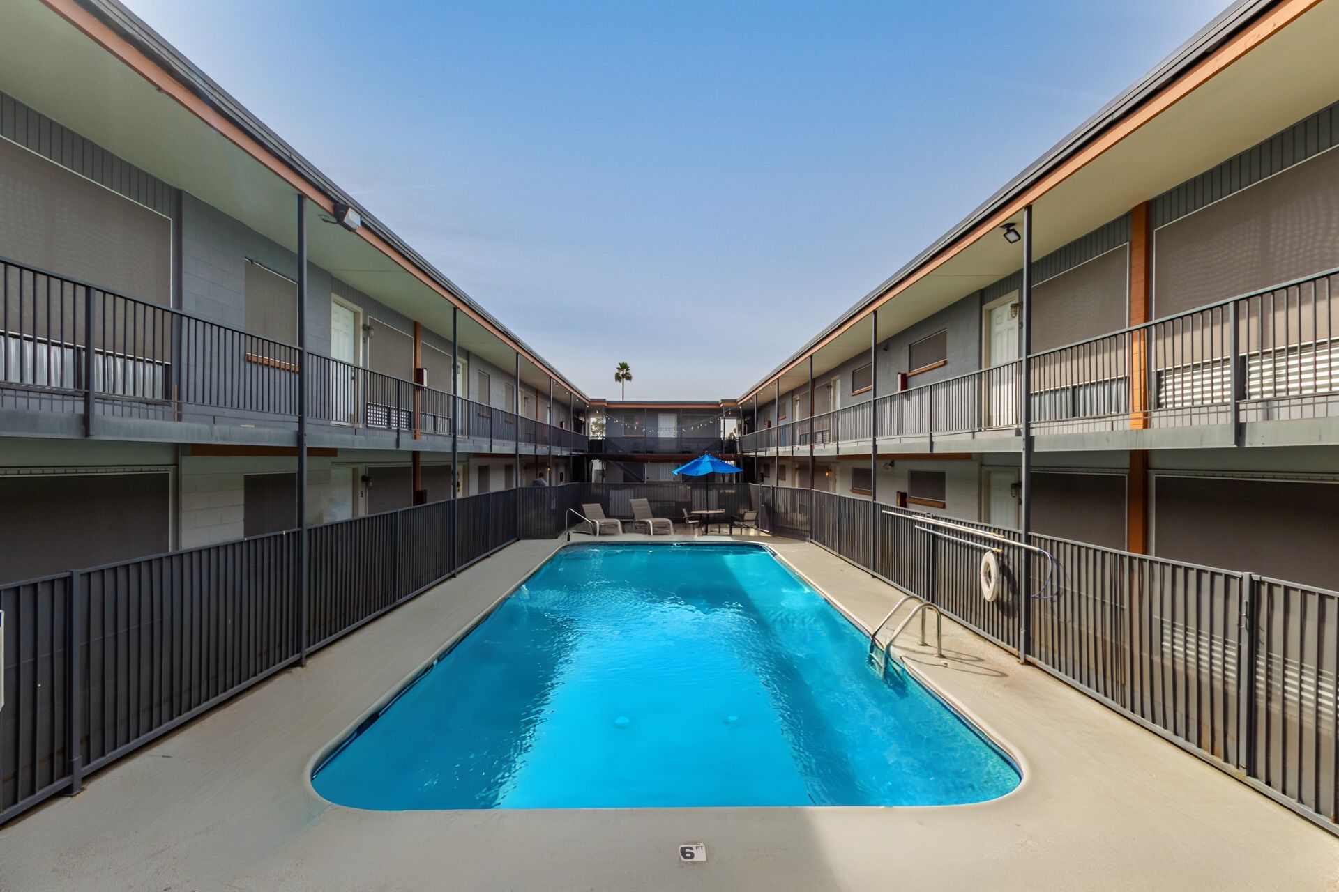 Tempe Apartment: 109 E Broadway Rd
