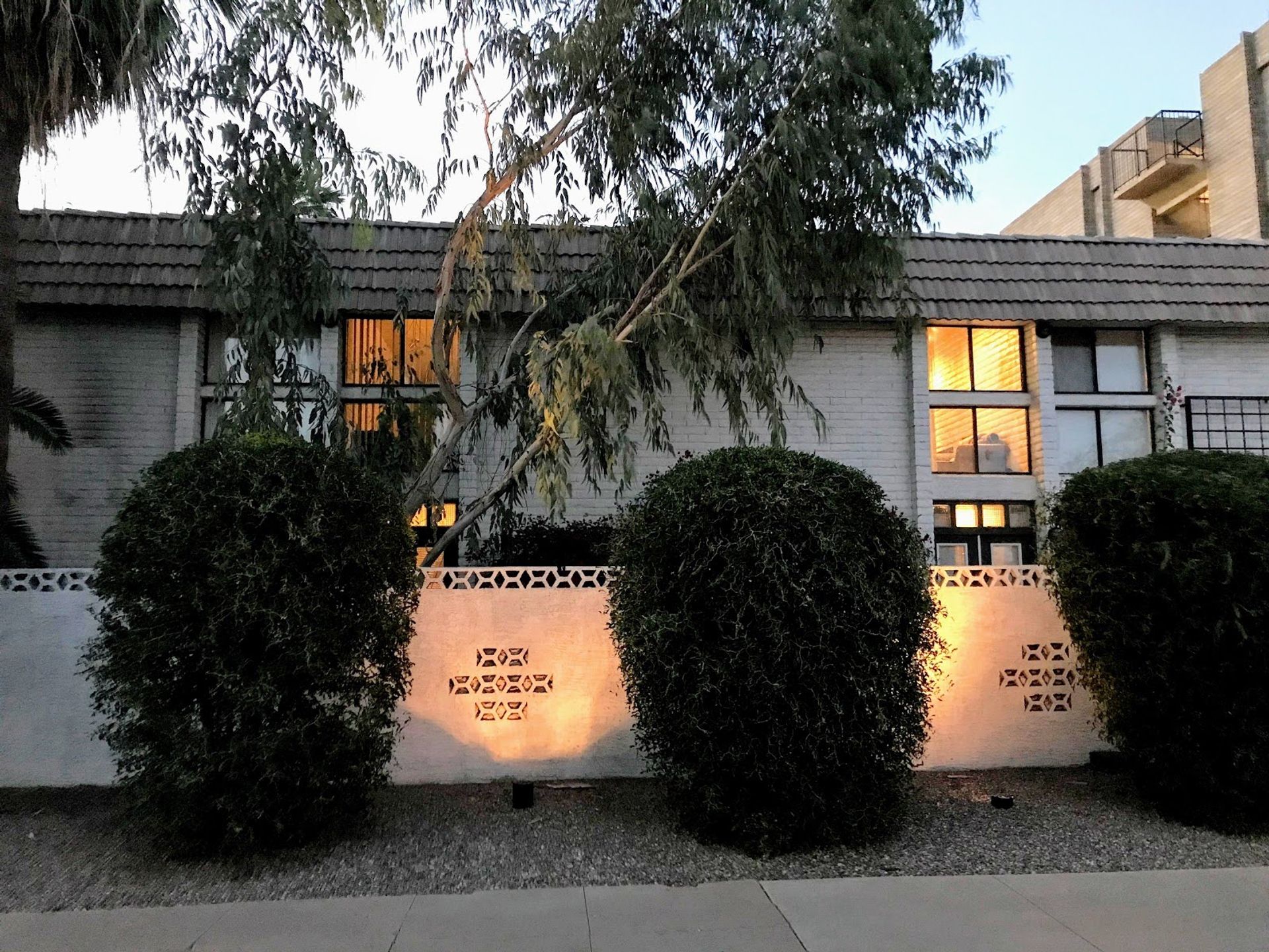 Phoenix Apartment: 328 E. Willetta Street