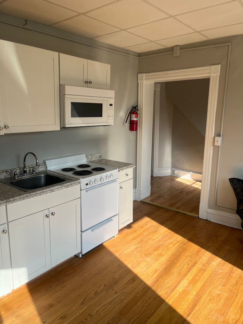 Burlington Apartment: 205-209 Church St.