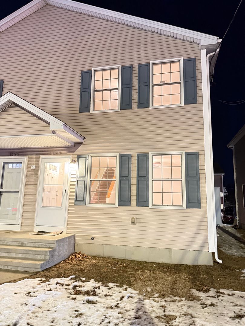 Springfield Apartment: 1138-1140 Boston Road