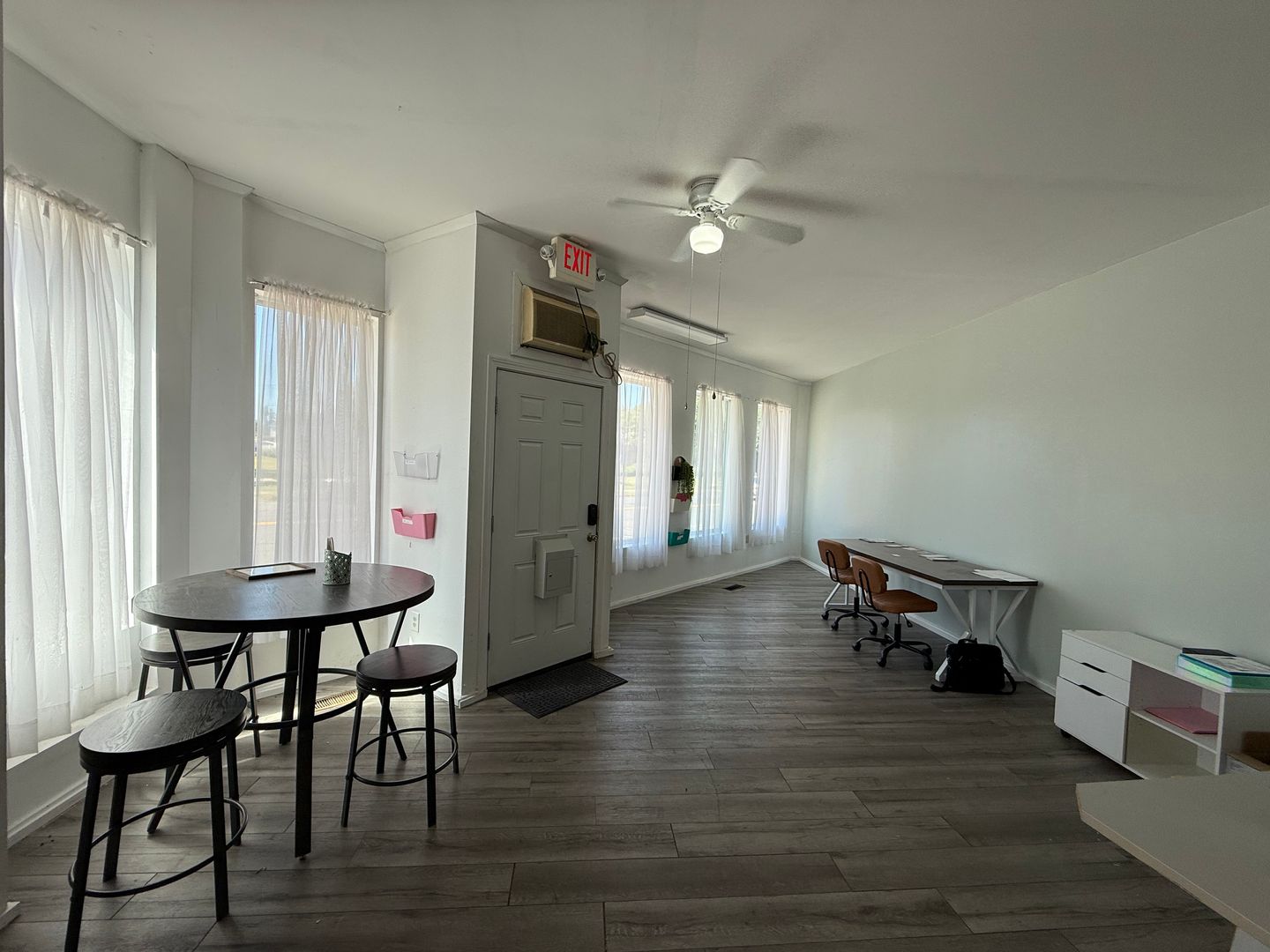 West Springfield Apartment: 993 Main Street