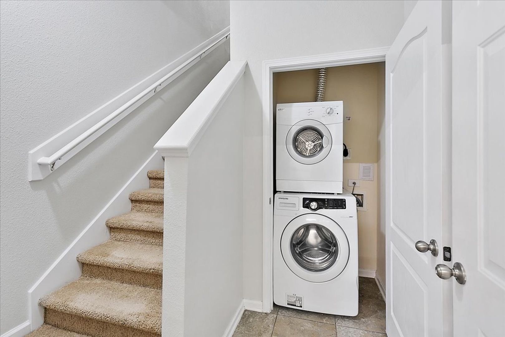 St. Johns House: 213 Larkin Place, Unit 108