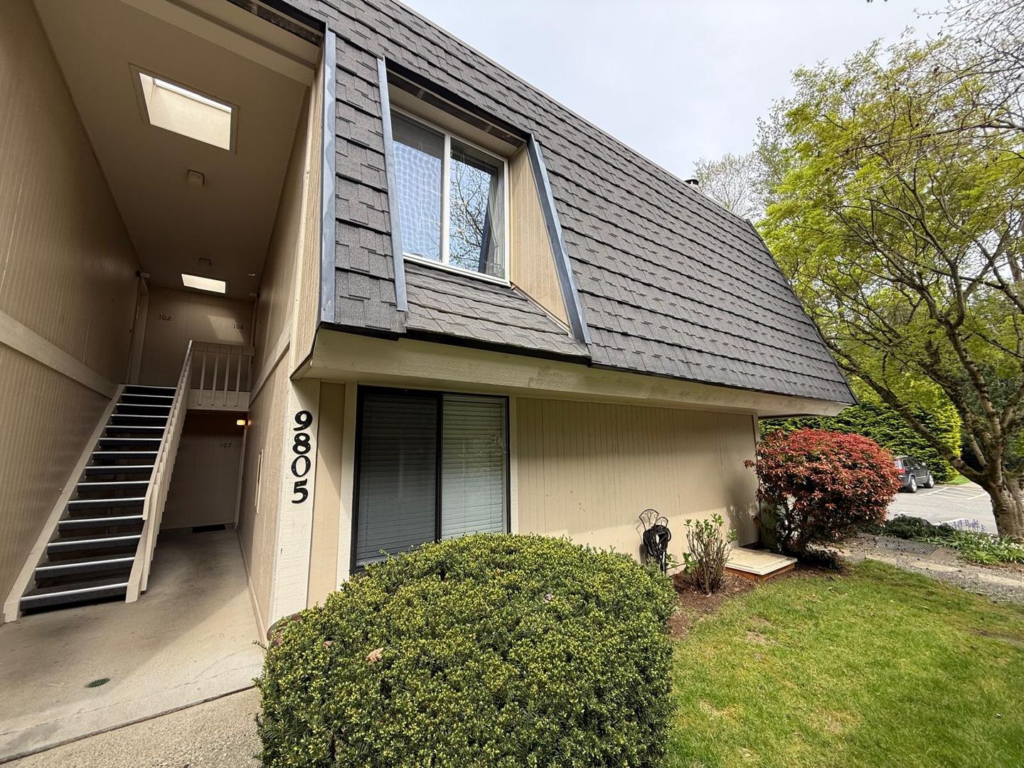 Kirkland Condo: 9805 NE 124th St #107