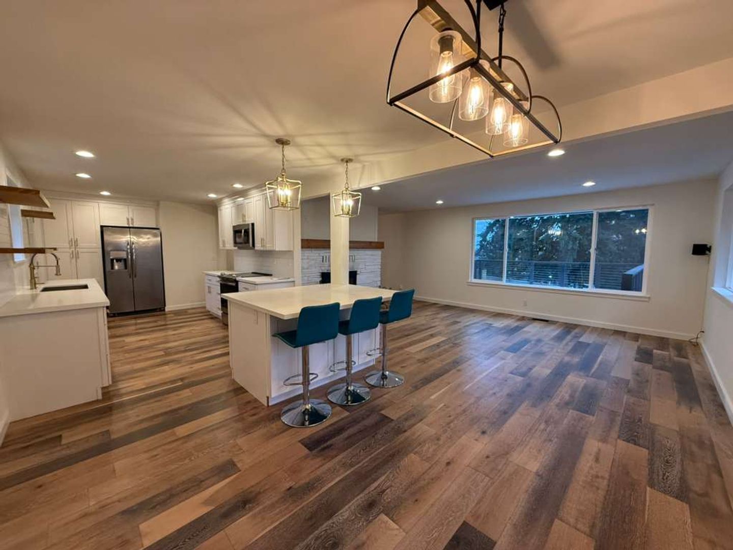 Seattle House: 5150 S 117th St