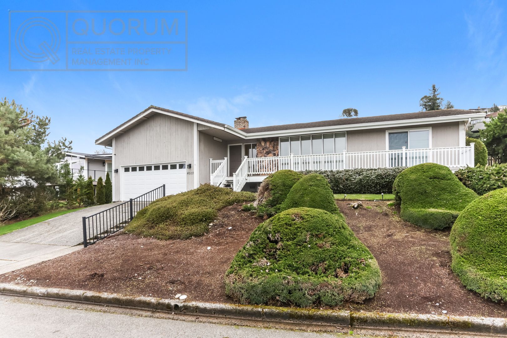 Bellevue House: 4510 134th Place SE