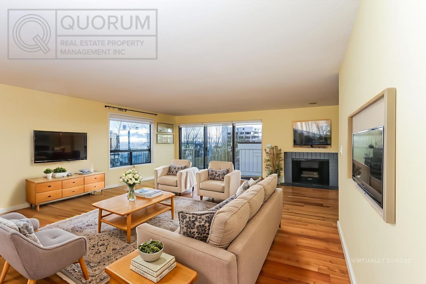 Seattle Condo: 505 W Roy St. #402