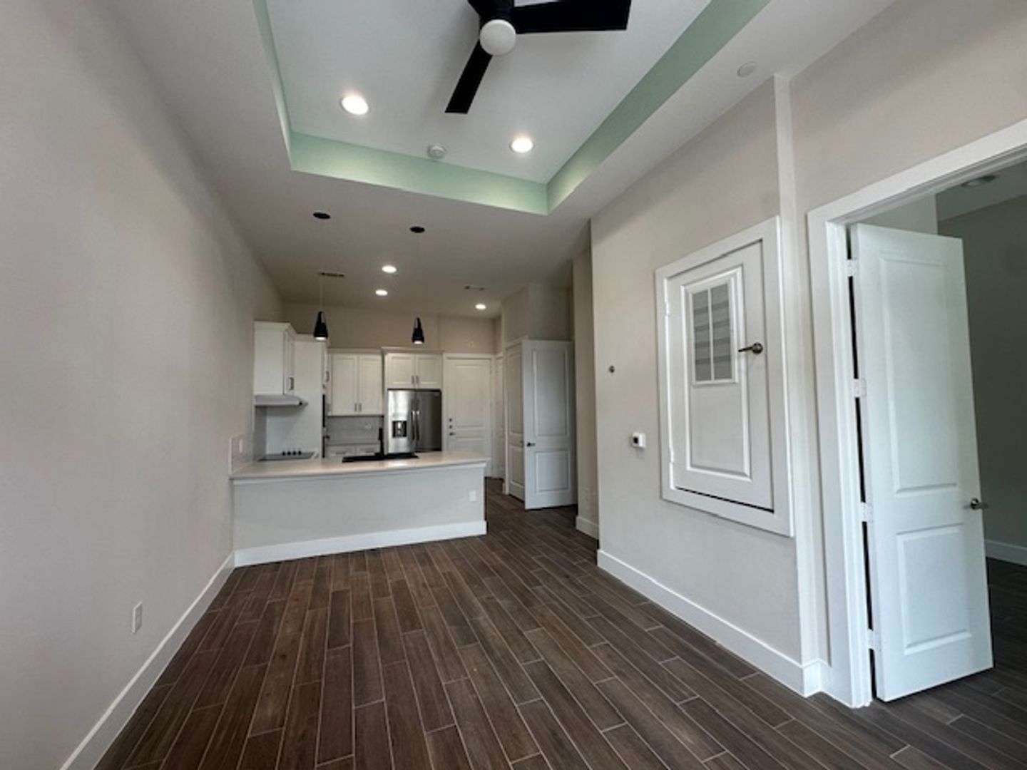 Montgomery Apartment: 900 New Day Ave