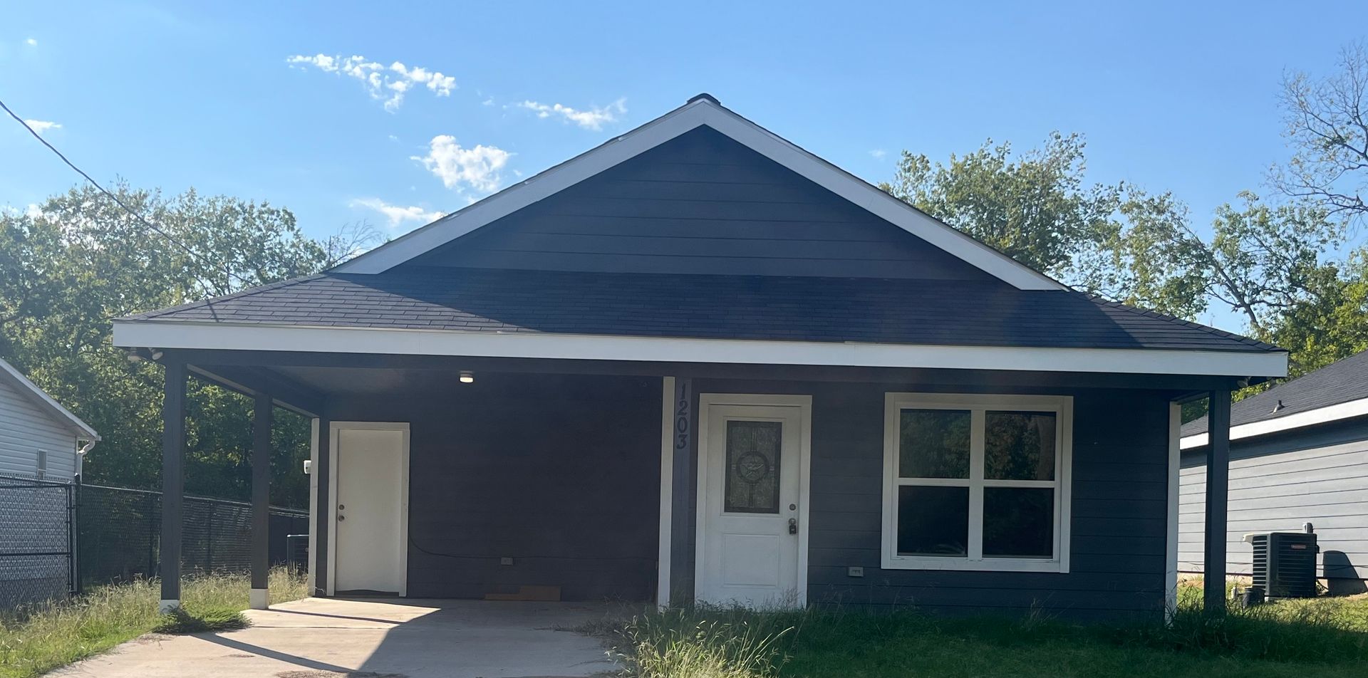 Commerce House: 1203 Booker St