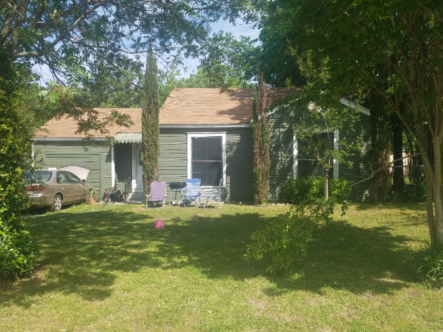 Greenville House: 1107 Pecan Dr