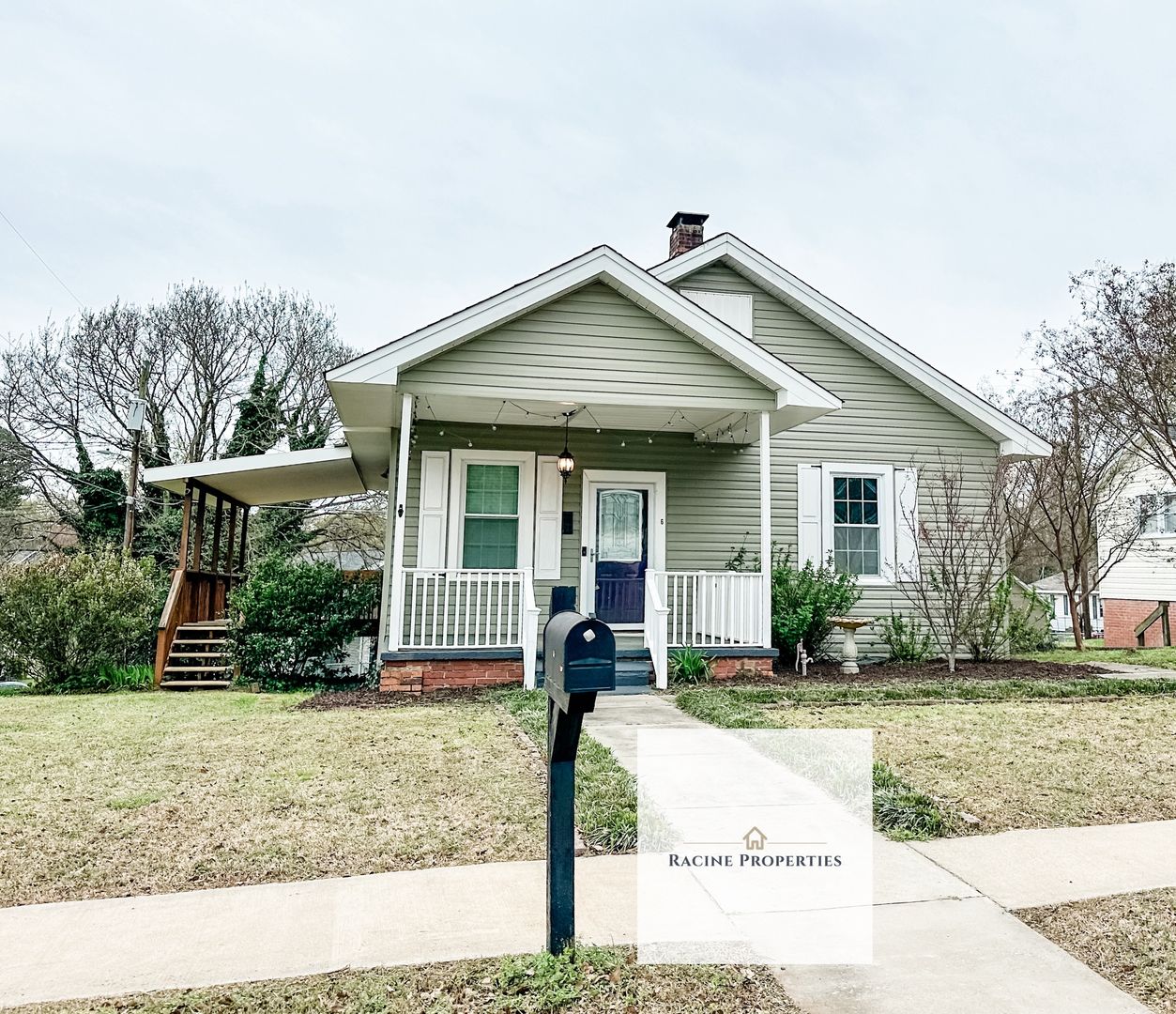 Lyman House: 6 Crest Street