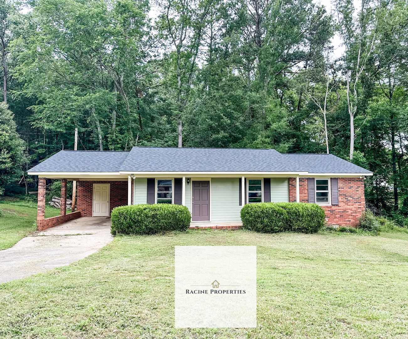 Laurens House: 400 Meadow Road