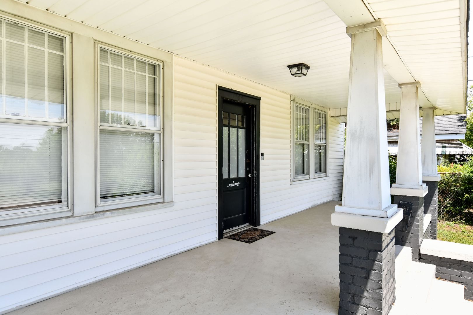 1166 Pendleton St 6 of 12