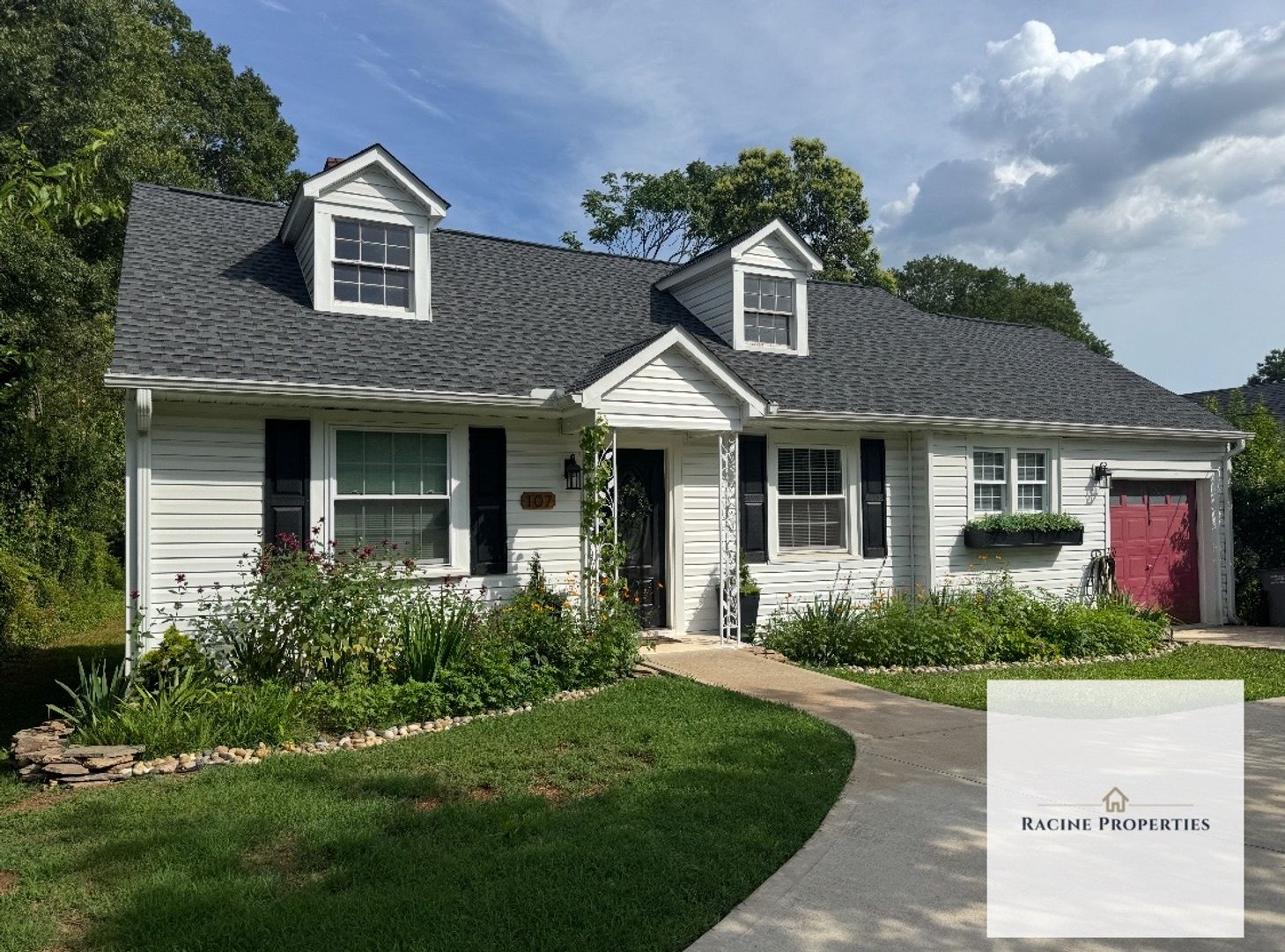 Greenville House: 107 S Frankin Rd