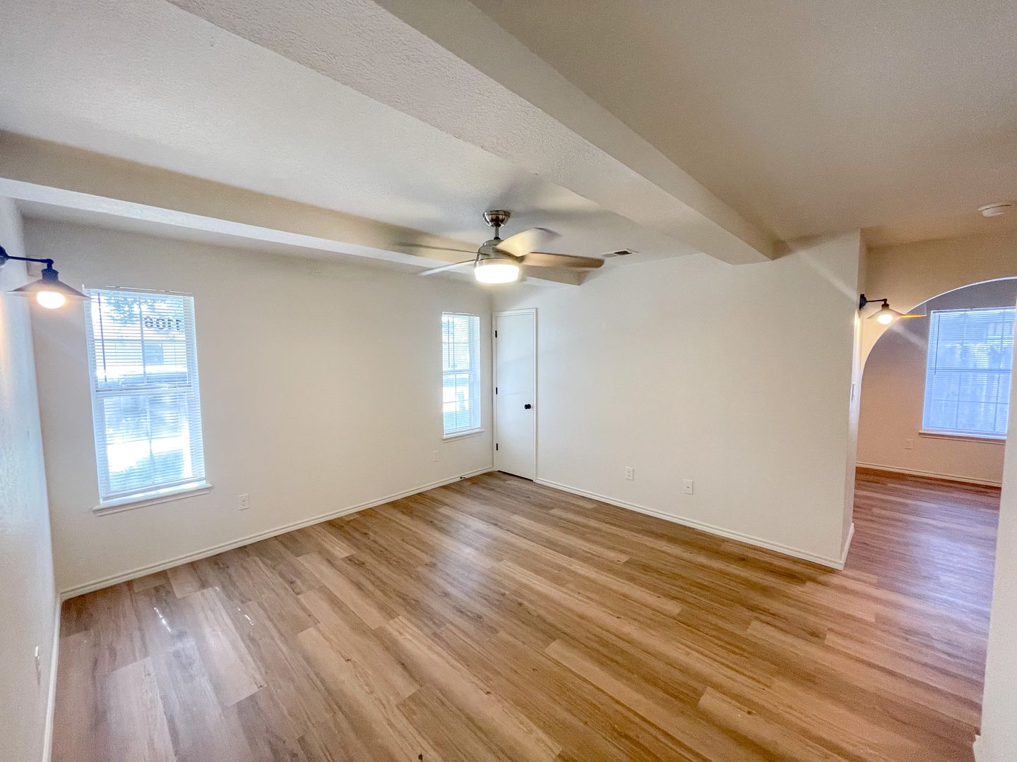 Edinburg Apartment: 1106 S Stone Haven