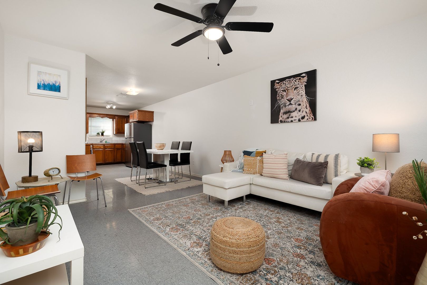 Pharr Apartment: 1500 Del Oro Lane