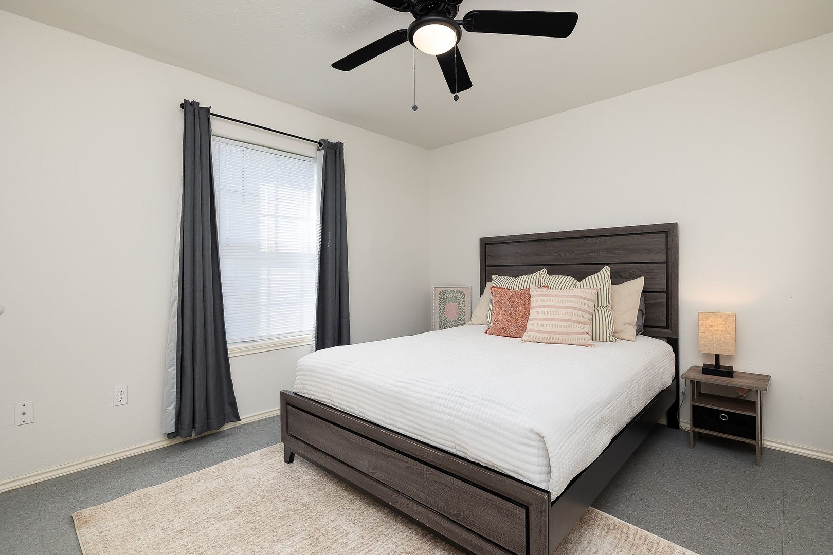 Pharr Apartment: 1500 Del Oro Lane