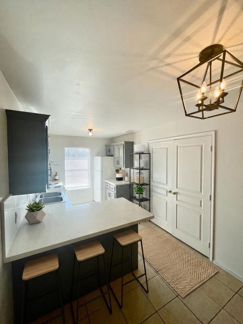 McAllen Apartment: 3800 Dove Avenue