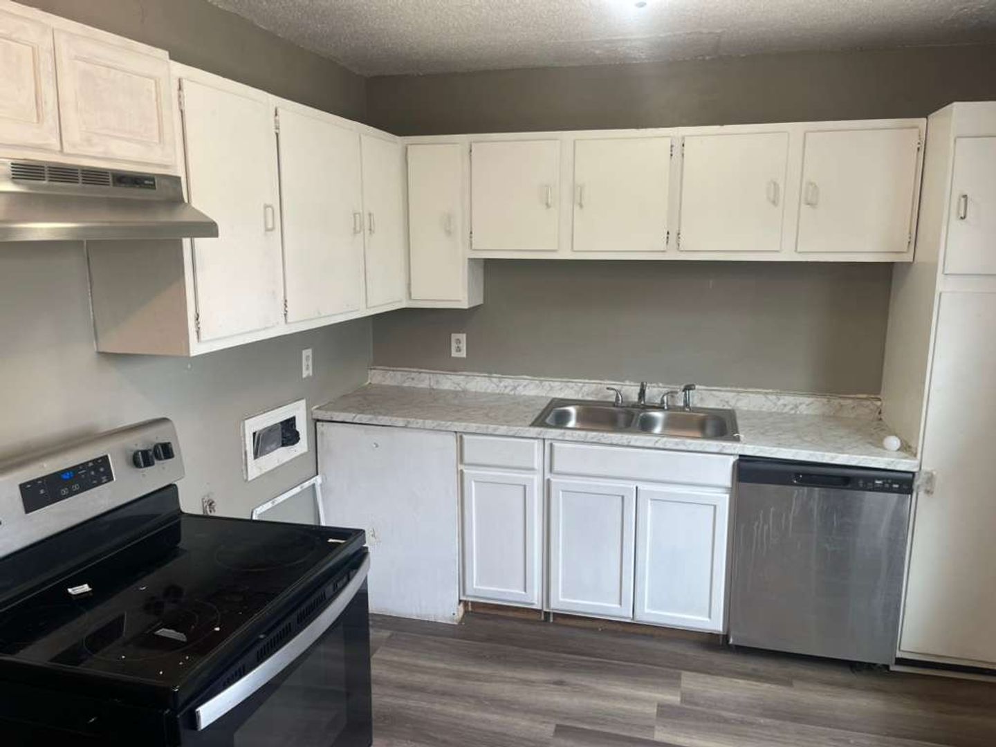 Fayetteville Apartment: 1514 Murchison Rd.