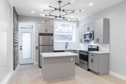 1 Bedroom Apartment – 1707 Rittenhouse Sq - 001, Philadelphia, PA 19103