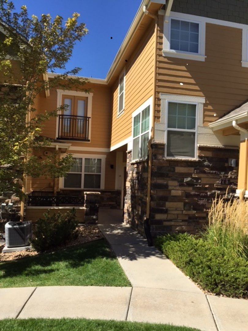 Arvada House: 7120 Simms Street #105