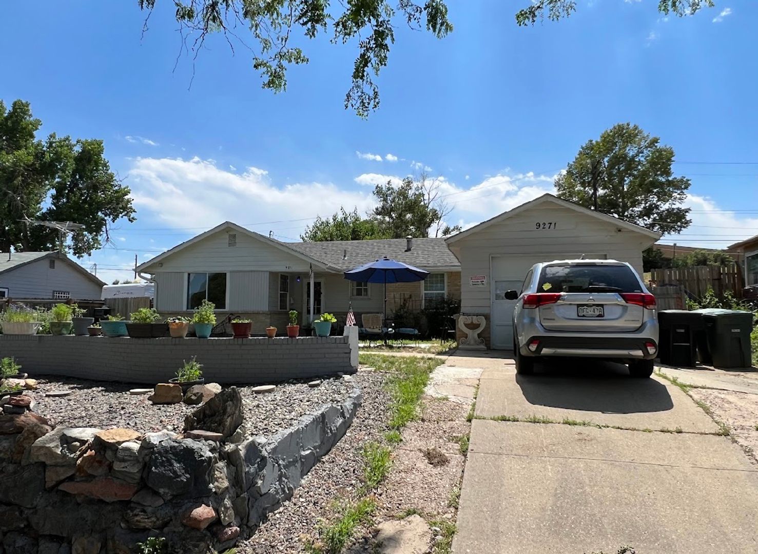 Thornton House: 9271 Hoffman Way