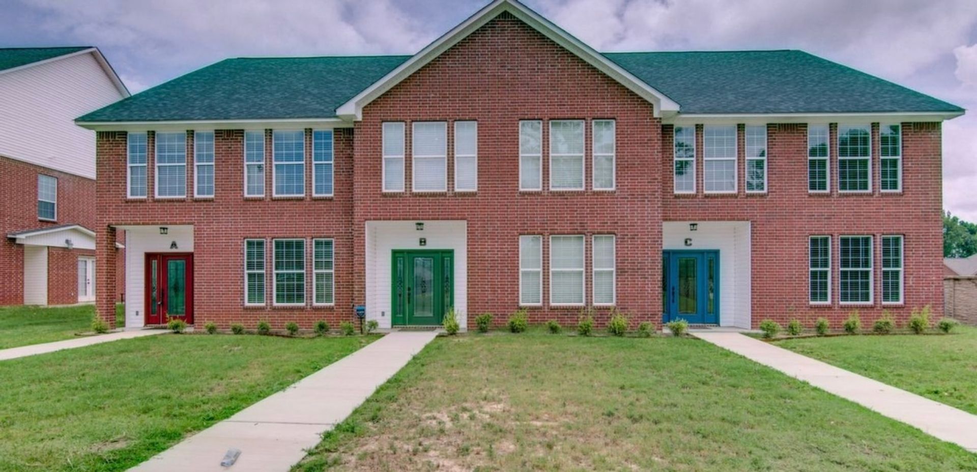 Texarkana Townhome: 2 Fernwood Drive B