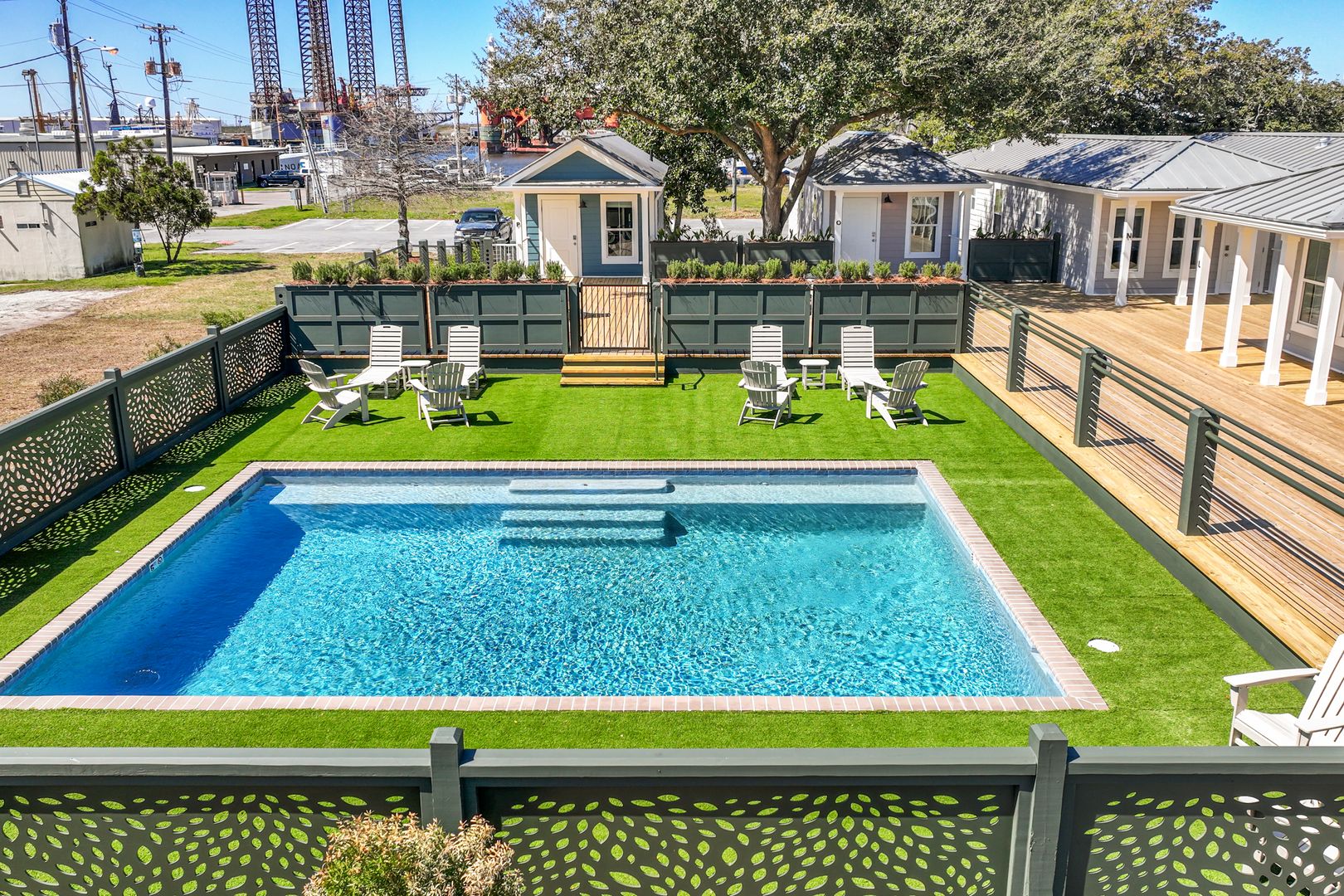 Pascagoula Apartment: 303 Delmas Ave