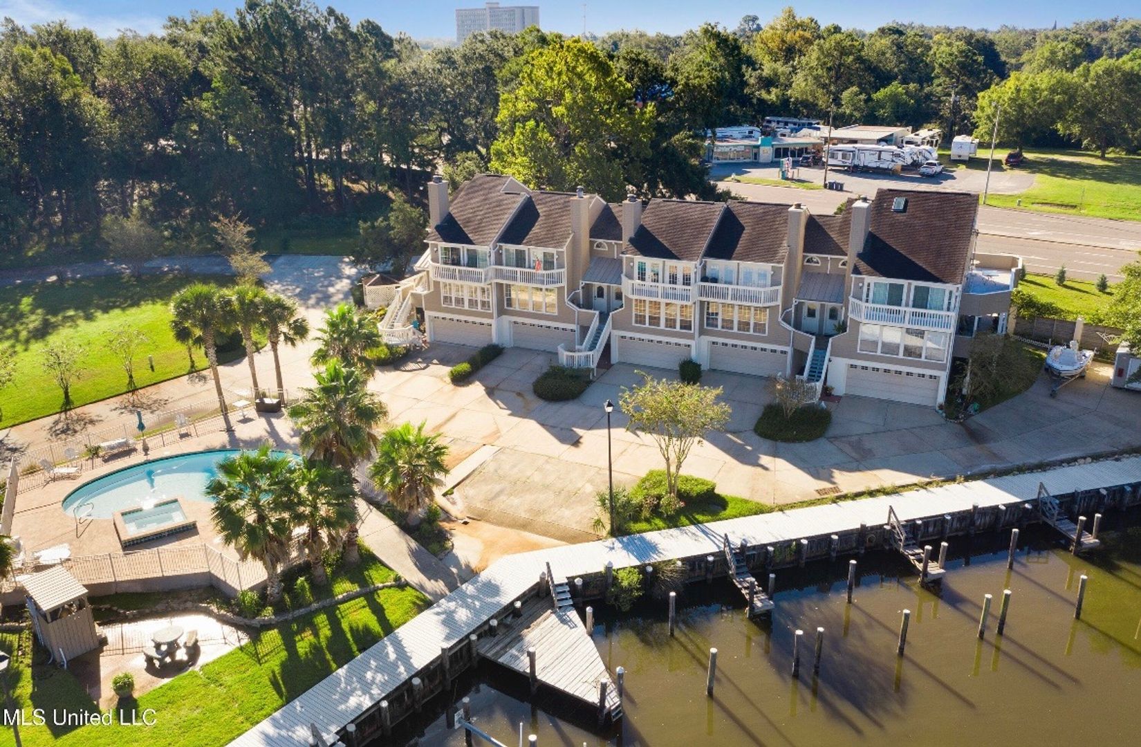 Ocean Springs House: 717  Bienville Boulevard Unit #B2