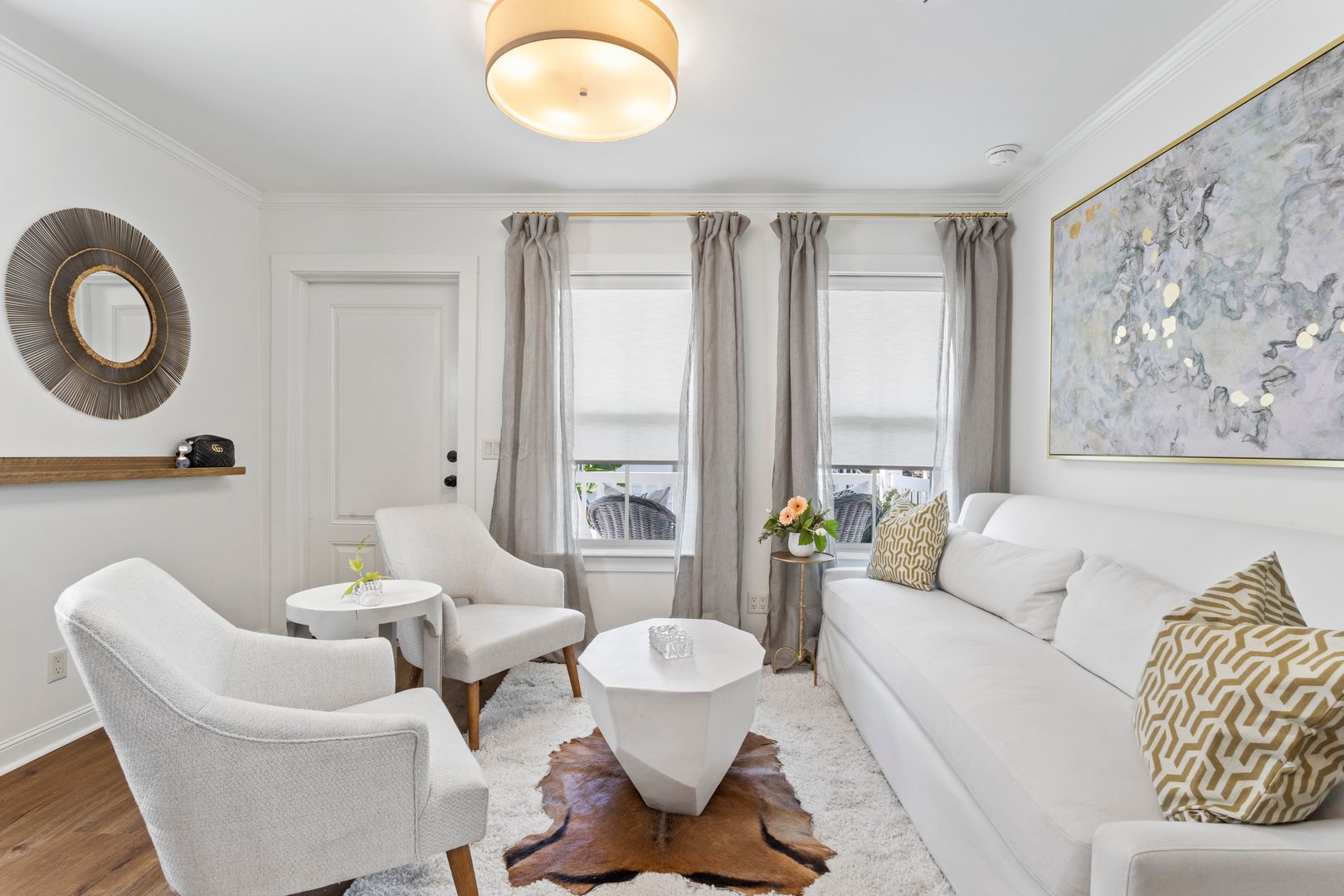 Pascagoula Apartment: 303 Delmas Ave