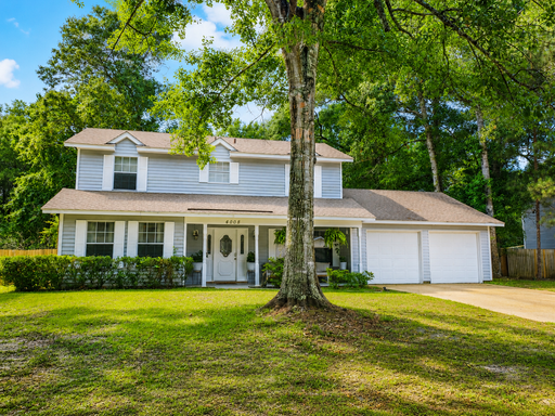 Stark Bayou Furnished Retreat | 4BR Home w/ Garage & Yard – photo 1
