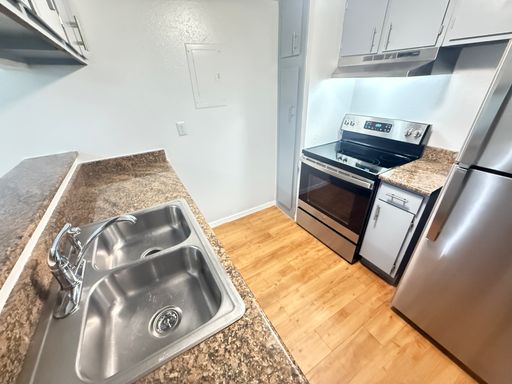 1610 Enfield Rd. - 207 – photo 1