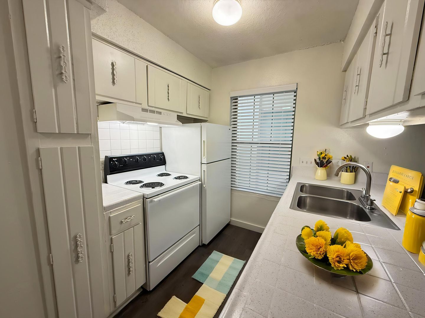 Austin Apartment: 109 West 39th Street