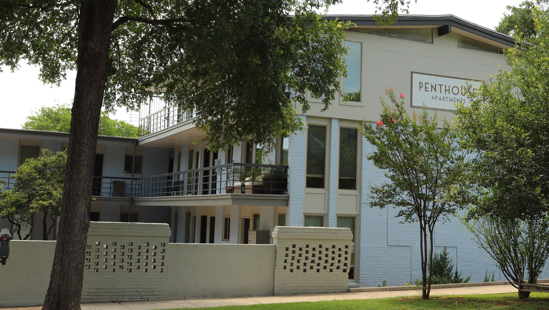 Austin Apartment: 1801 Rio Grande