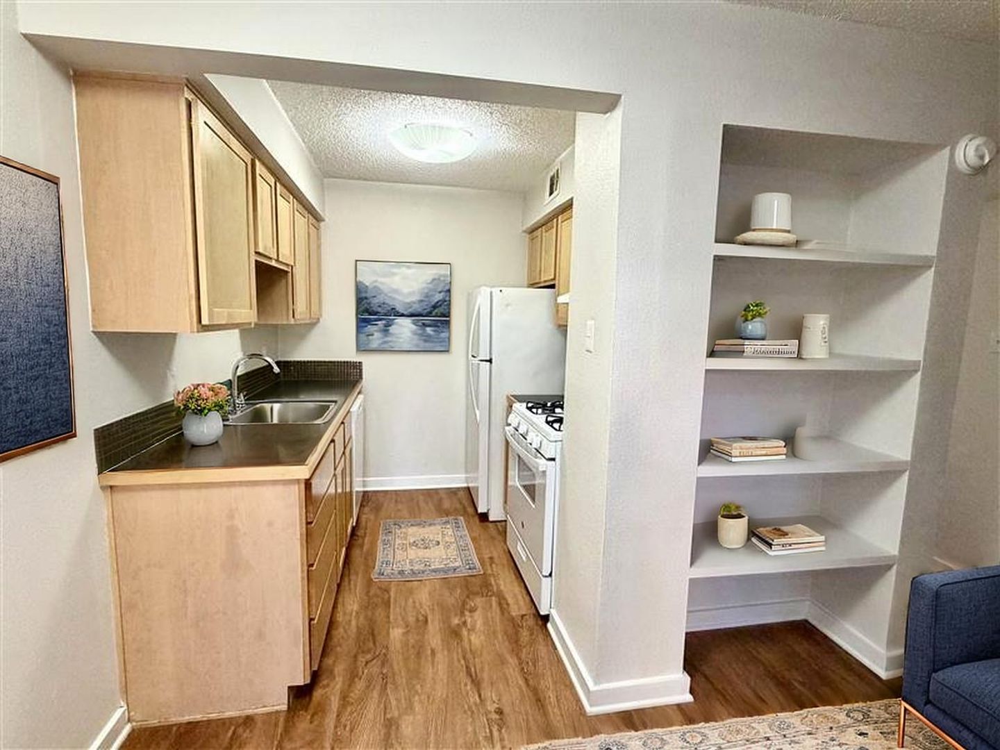 Austin Apartment: 2202 W. North Loop Blvd.