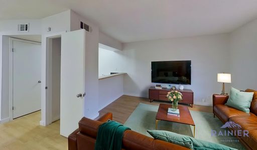 Kensington Terrace A1- 1 bedroom, 1 bath – photo 1